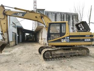 حفارة مجنزرة Caterpillar 320B