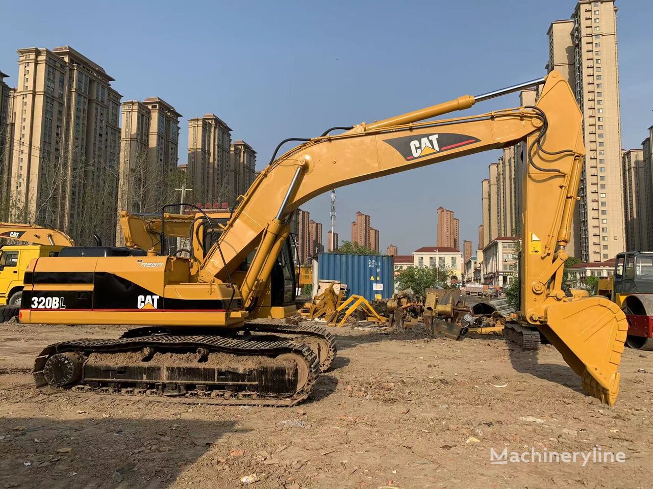 Caterpillar 320BL excavadora de cadenas