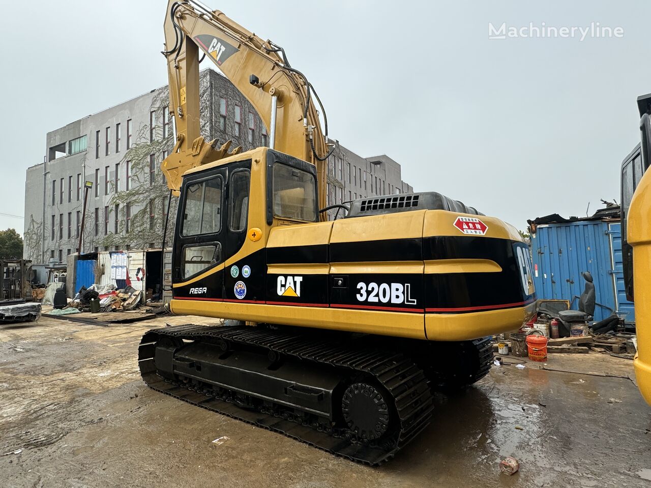 履带式挖掘机 Caterpillar 320BL - Machineryline