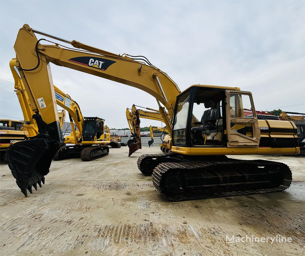 Caterpillar 320BL excavadora de cadenas