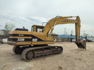 pelle sur chenilles Caterpillar 320BL