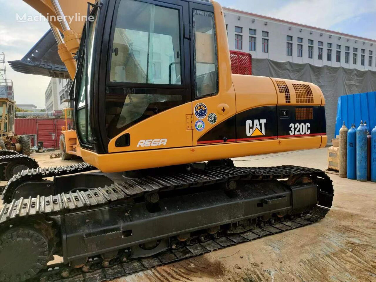 Caterpillar 320C  excavadora de cadenas