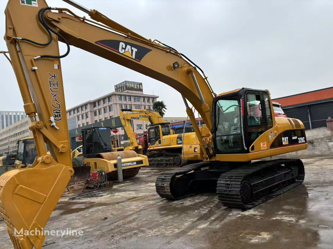 гусеничный экскаватор Caterpillar 320C