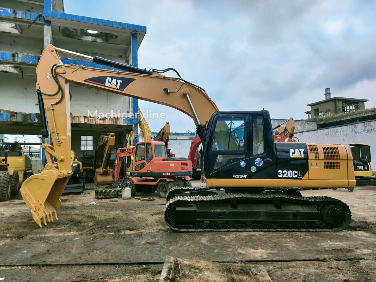 Caterpillar 320CL excavadora de cadenas - Machineryline