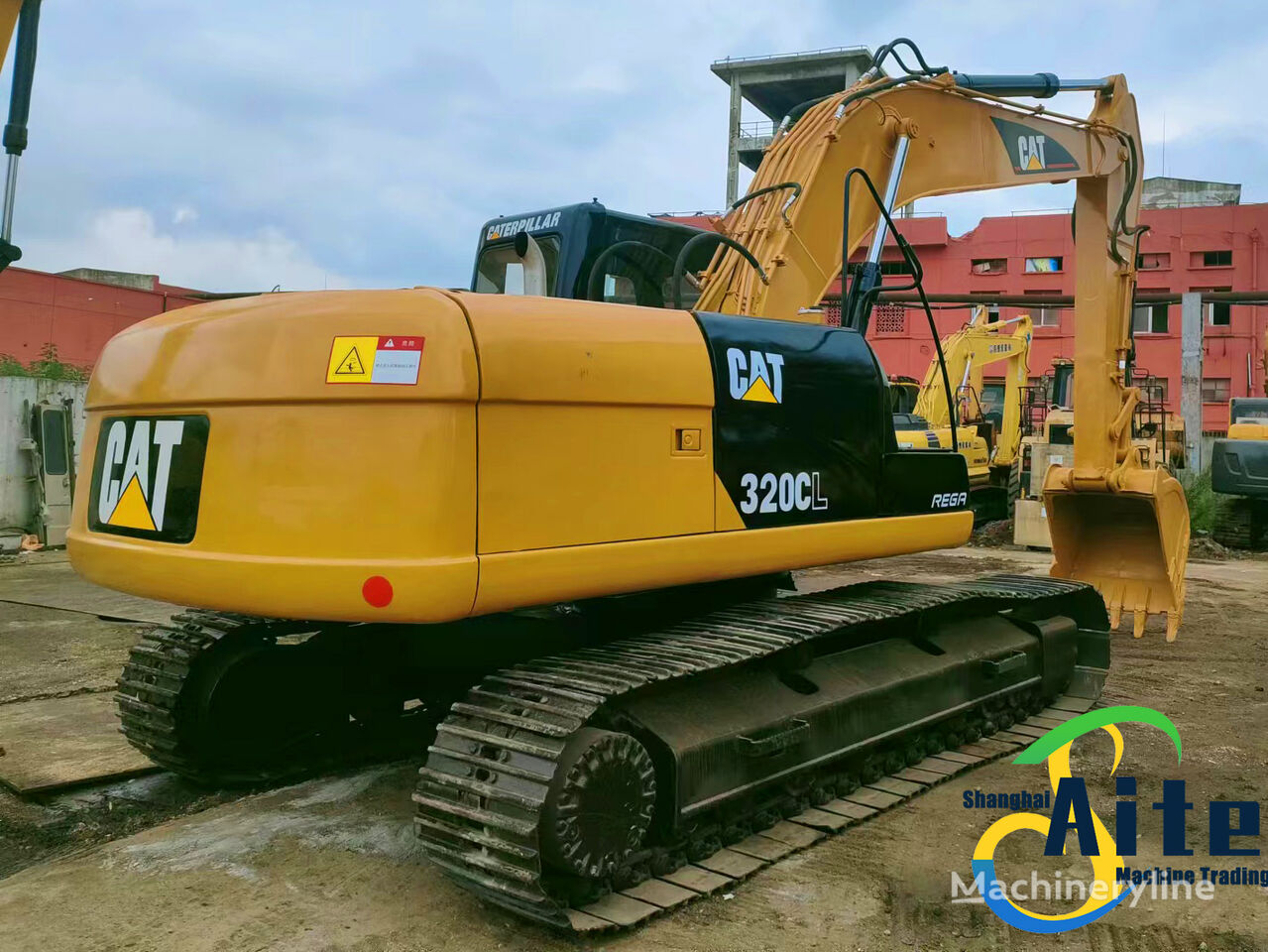 vikšrinis ekskavatorius Caterpillar 320CL 320C