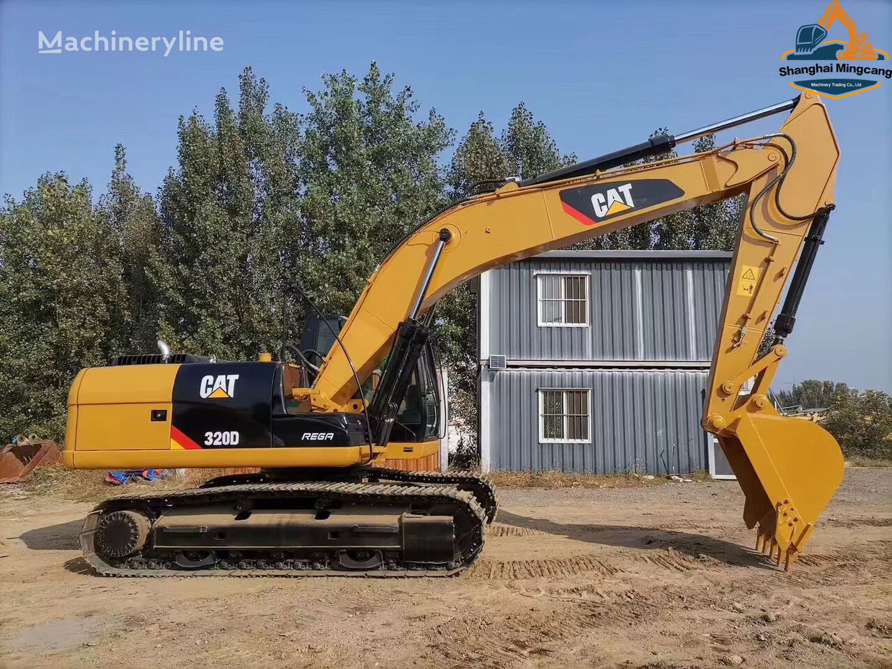 Caterpillar 320D tracked excavator