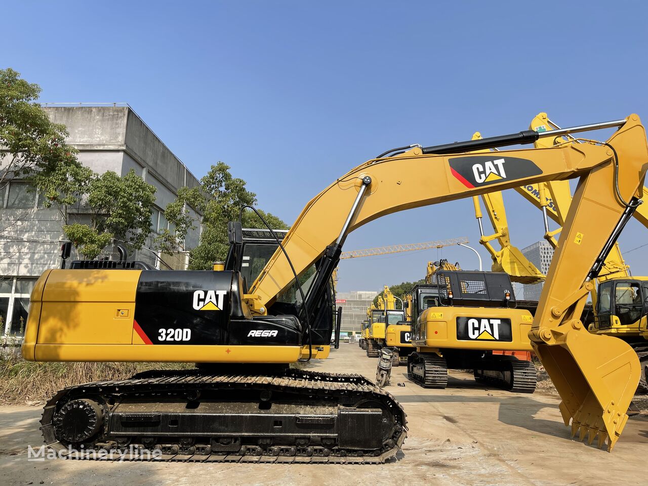 Caterpillar 320D tracked excavator