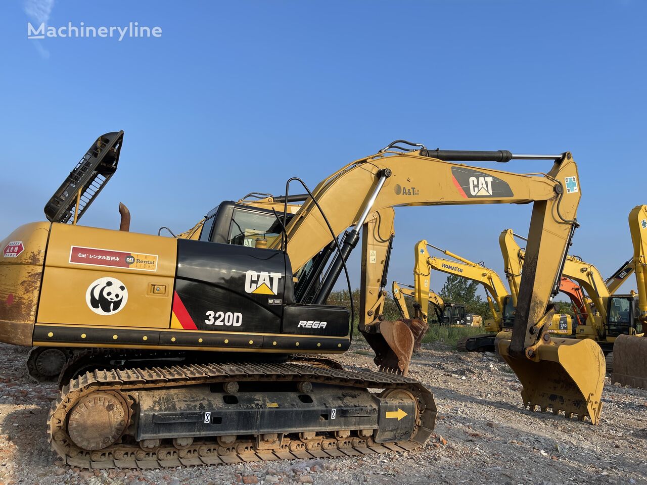 pelle sur chenilles Caterpillar 320D