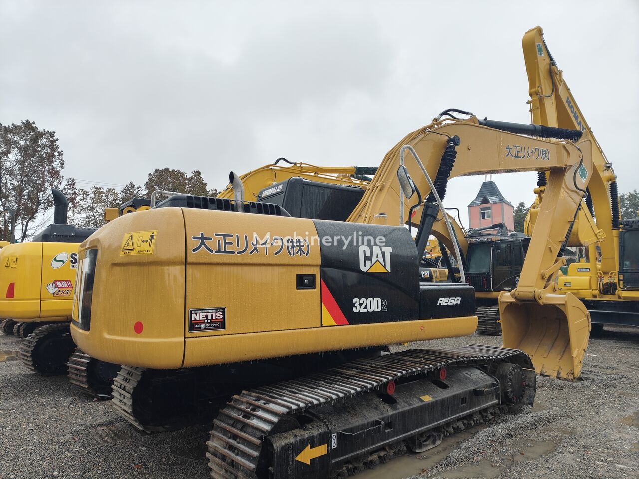 roomikekskavaator Caterpillar 320D