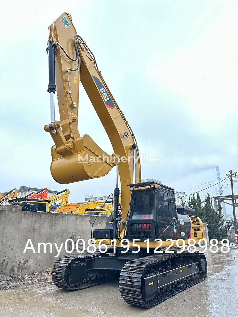 Caterpillar 320D tracked excavator