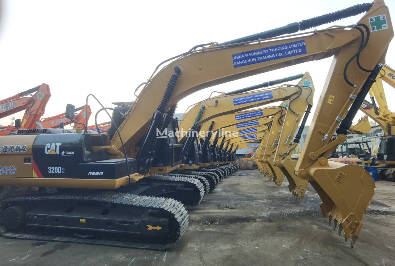 pelle sur chenilles Caterpillar 320D