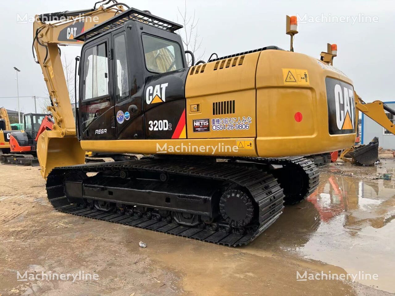 pelle sur chenilles Caterpillar 320D