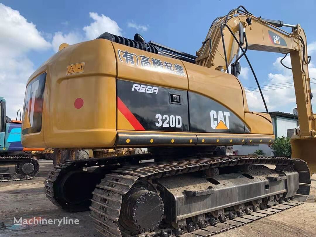 Caterpillar 320D lánctalpas kotrógép