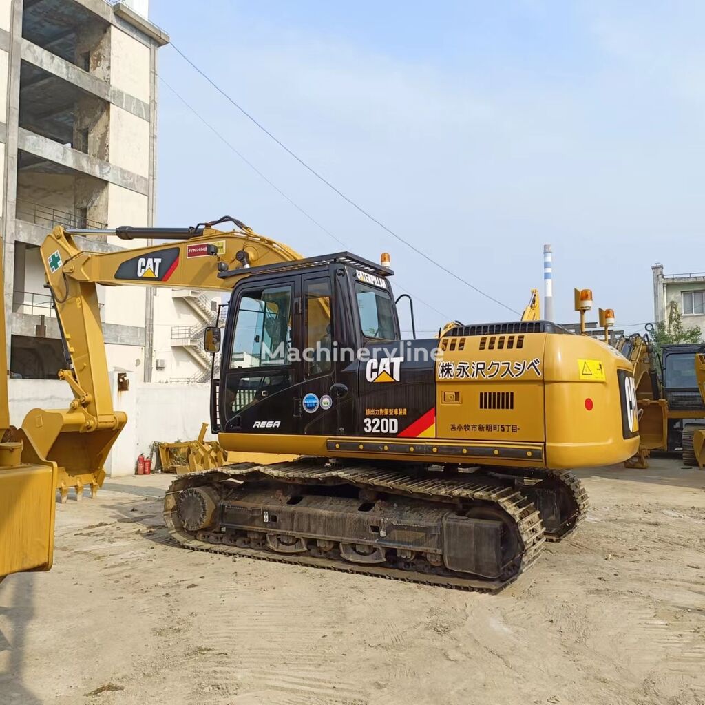 гусеничний екскаватор Caterpillar 320D