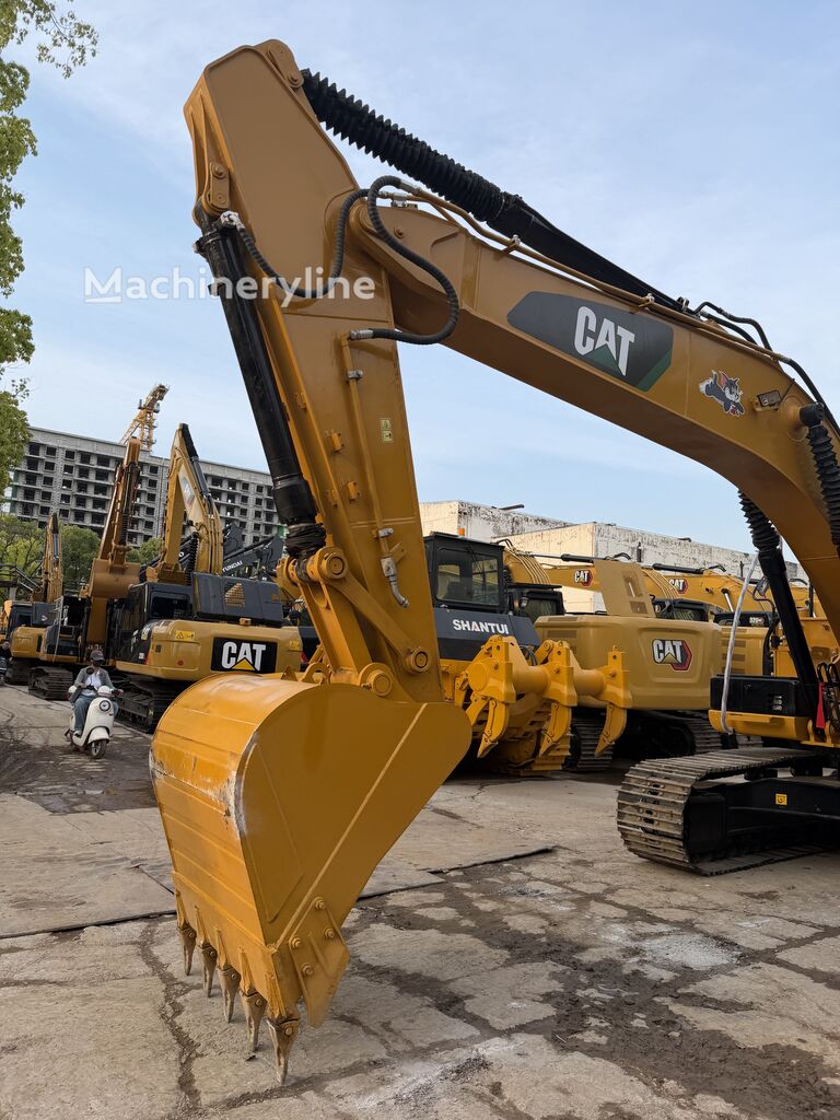 Caterpillar 320D tracked excavator - Machineryline