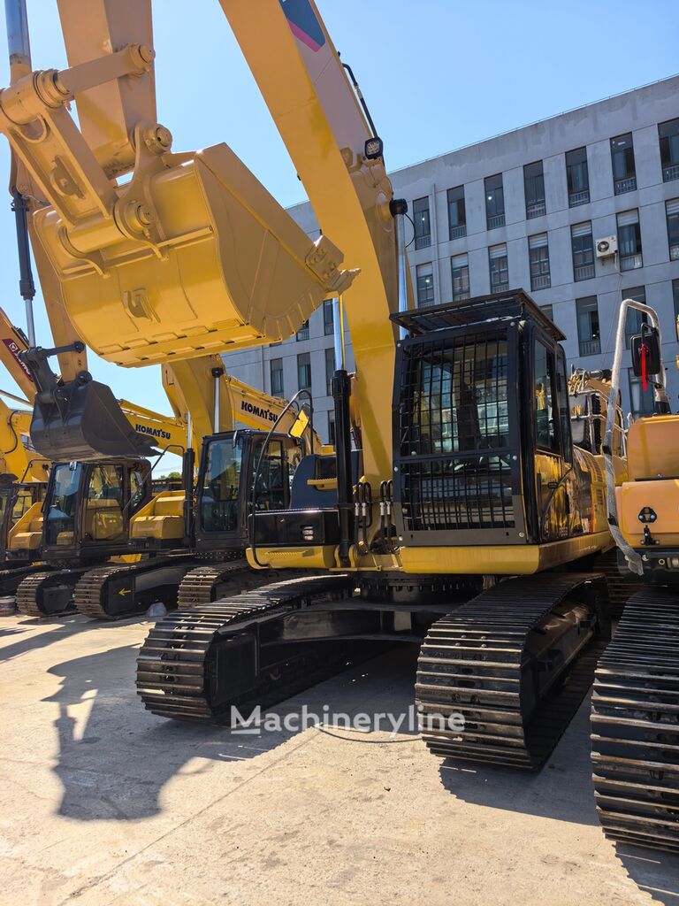 Escavadora de rastos Caterpillar 320D - Machineryline