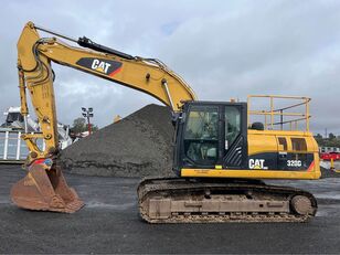 Caterpillar 320D2 tracked excavator