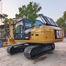 حفارة مجنزرة Caterpillar 320D2L