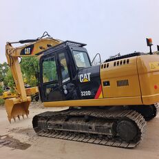 Caterpillar 320D2L クローラーショベル