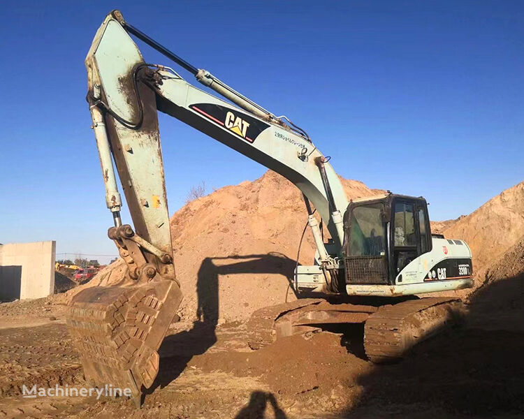 Caterpillar 320DL tracked excavator