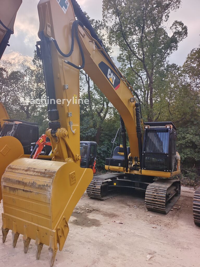 Pelle sur chenilles Caterpillar 320DL - Machineryline