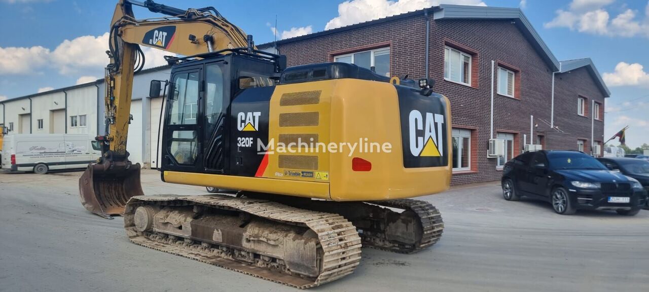 Caterpillar 320FL tracked excavator