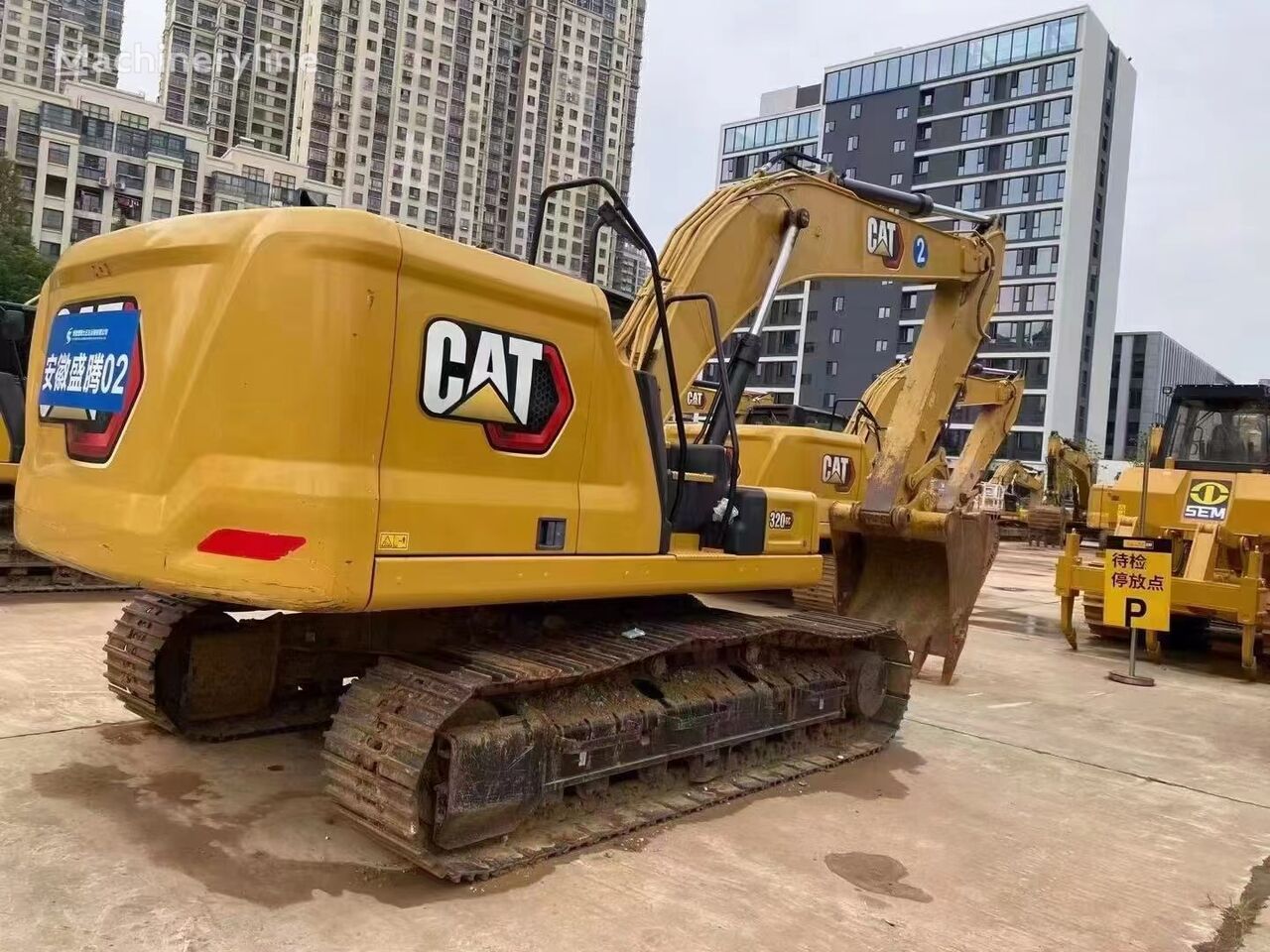 верижен багер Caterpillar 320GC