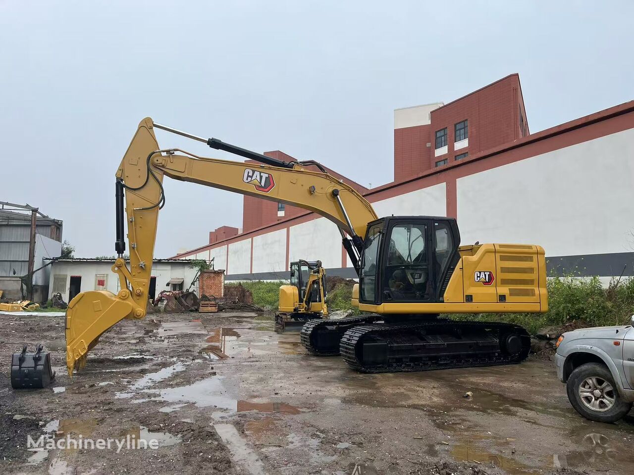 гусеничный экскаватор Caterpillar 320GC