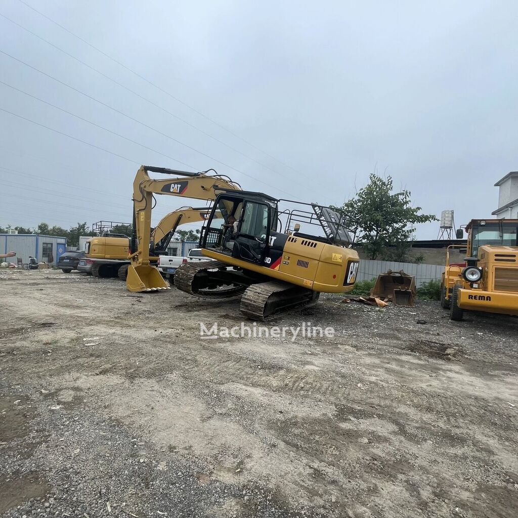 Купить гусеничный экскаватор Caterpillar 320d2l | Machineryline GE Гусеничный экскаватор Caterpillar 320d2l - Machineryline