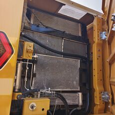 판매 중인 트랙형 굴착기 Caterpillar 323 - 이미지 8 | Machineryline KR 트랙형 굴착기 Caterpillar 323 | 이미지 8 - Machineryline