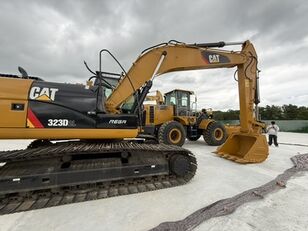 ερπυστριοφόρος εκσκαφέας Caterpillar 323D2L