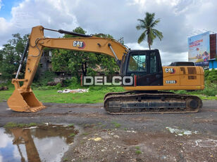 new Caterpillar 323D3 tracked excavator