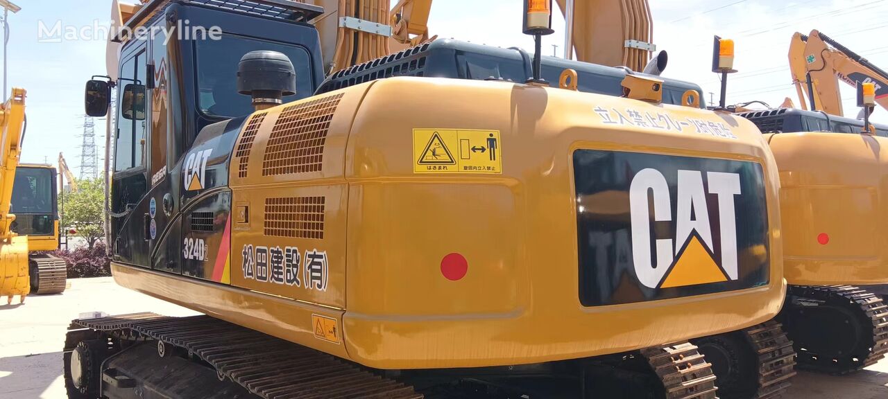 Caterpillar 324 kāpurķēžu ekskavators