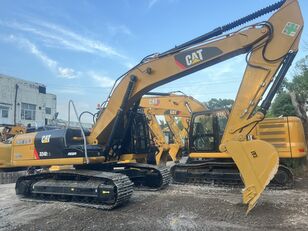 حفارة مجنزرة Caterpillar 324DL
