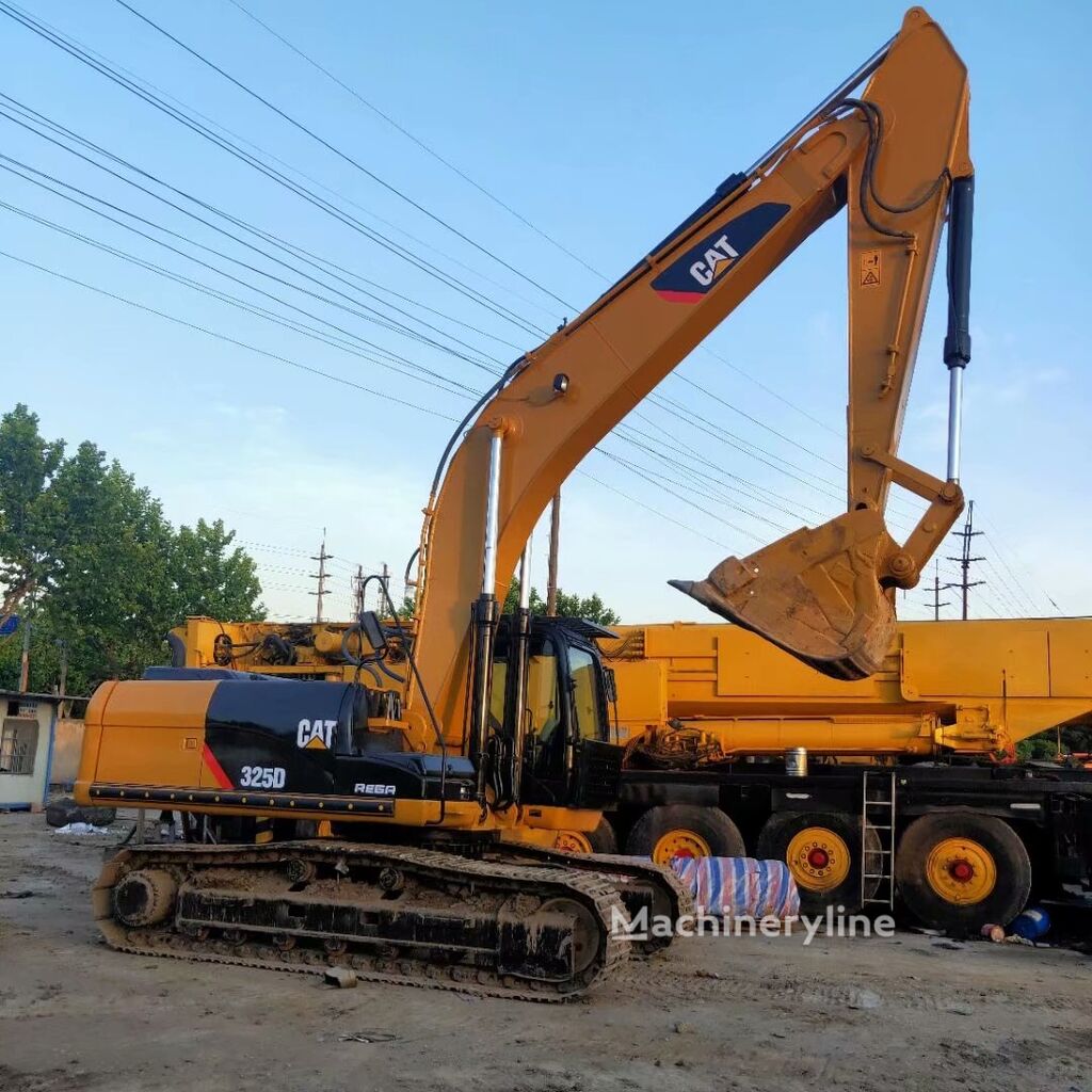 بيع حفارة مجنزرة Caterpillar 325C | Machineryline EG حفارة مجنزرة Caterpillar 325C - Machineryline