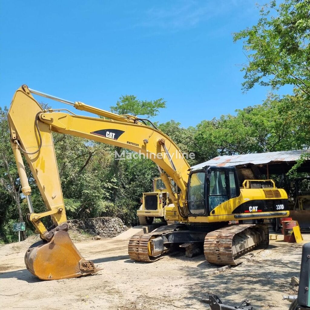 Caterpillar 330 DL tracked excavator