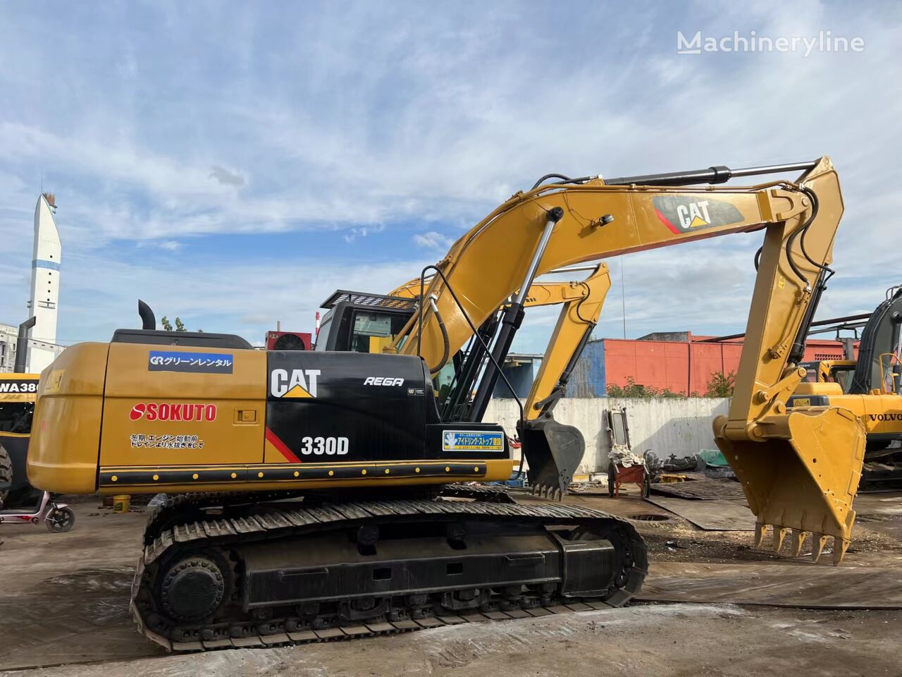 excavator dengan track Caterpillar 330D