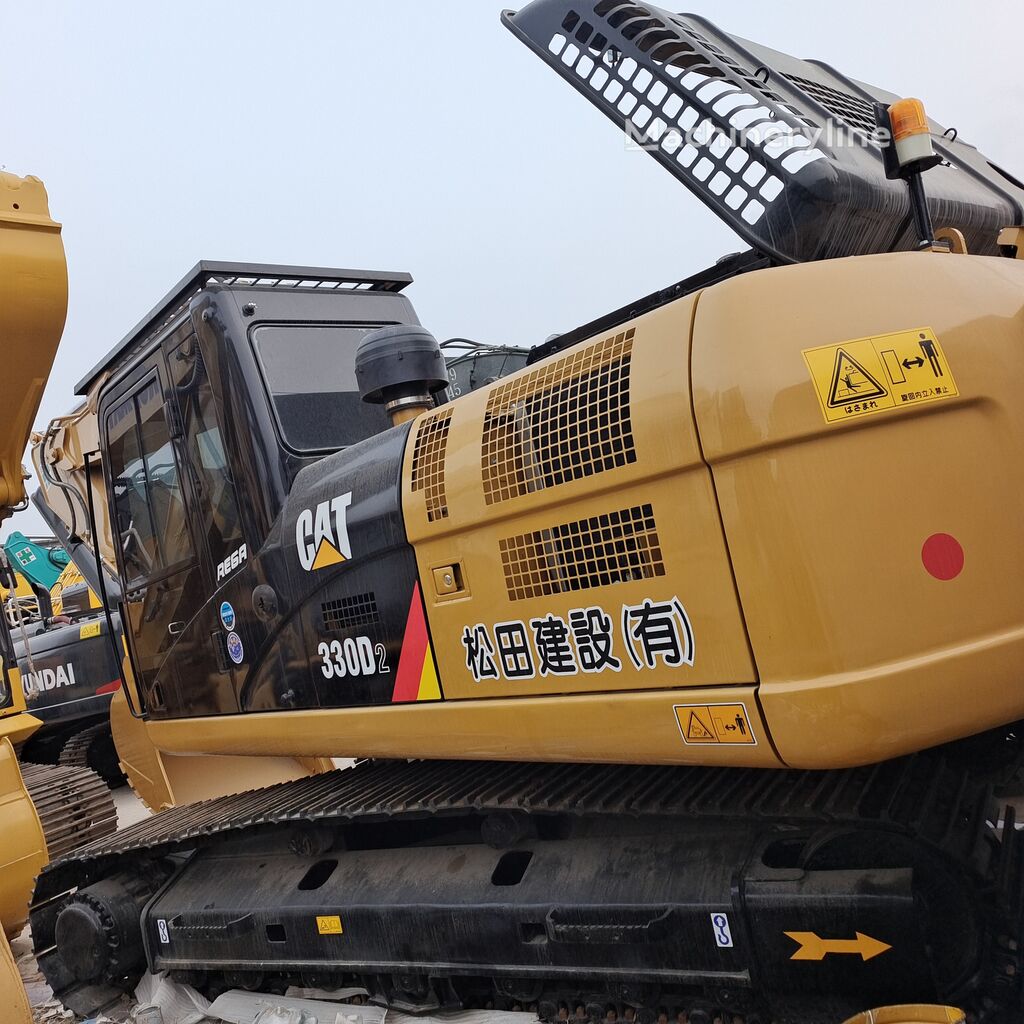 Pelle sur chenilles Caterpillar 330D à vendre | Machineryline GN Pelle sur chenilles Caterpillar 330D - Machineryline