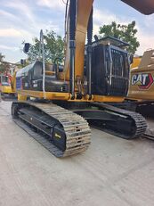 pelle sur chenilles Caterpillar 330d2l
