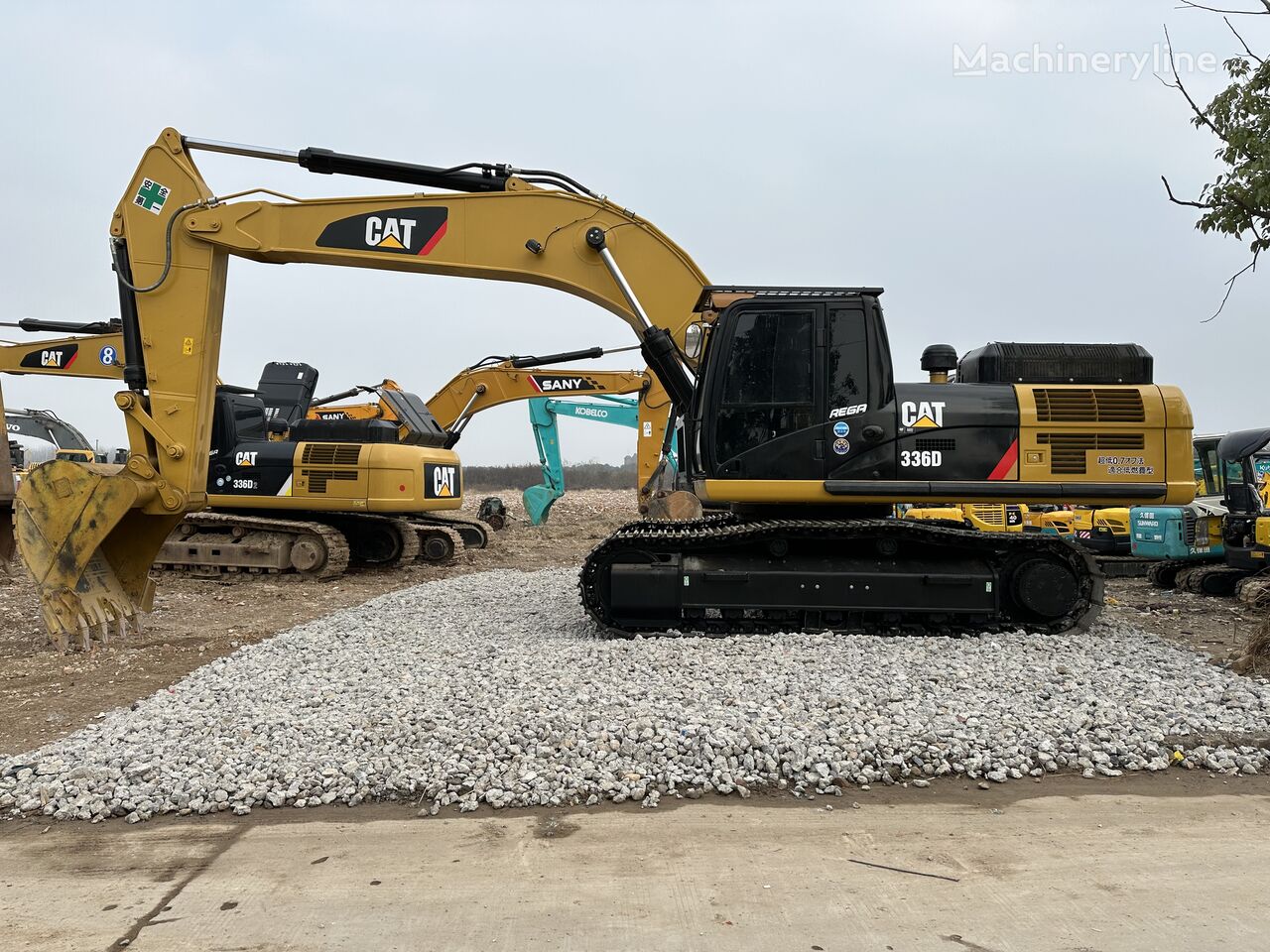 Caterpillar 336D tracked excavator