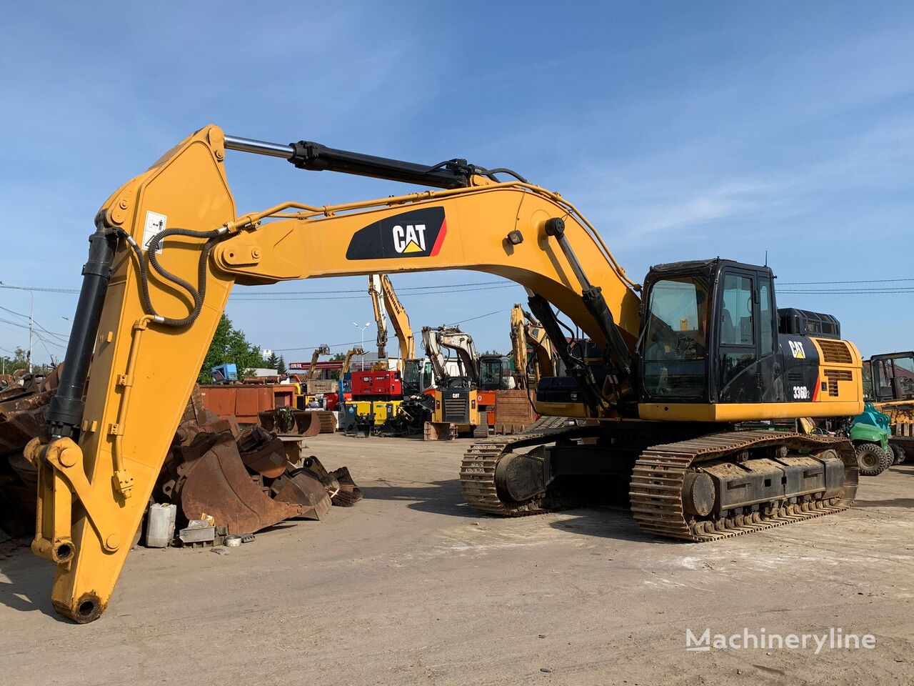 pelle sur chenilles Caterpillar 336D2