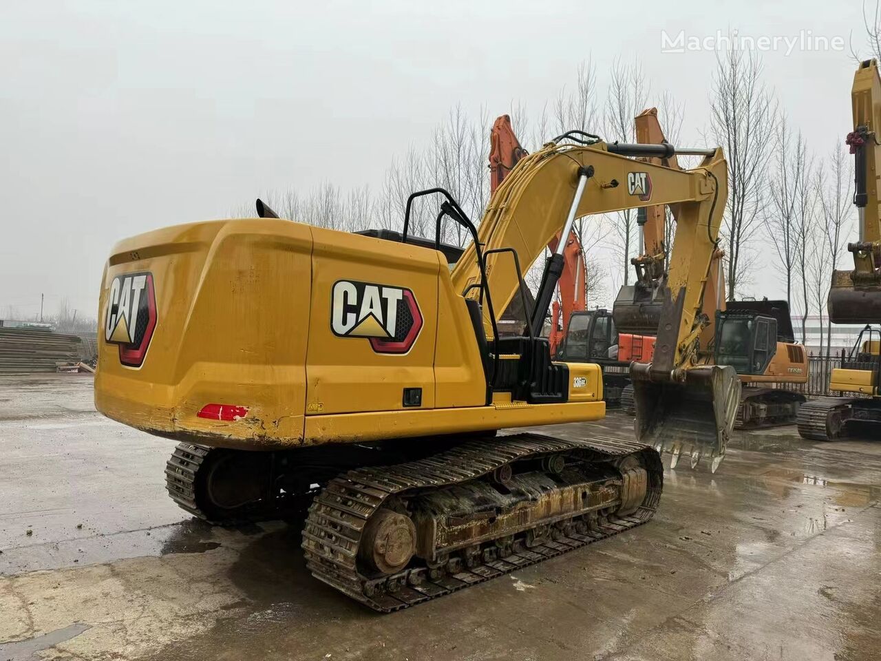 履带式挖掘机 Caterpillar 336GC