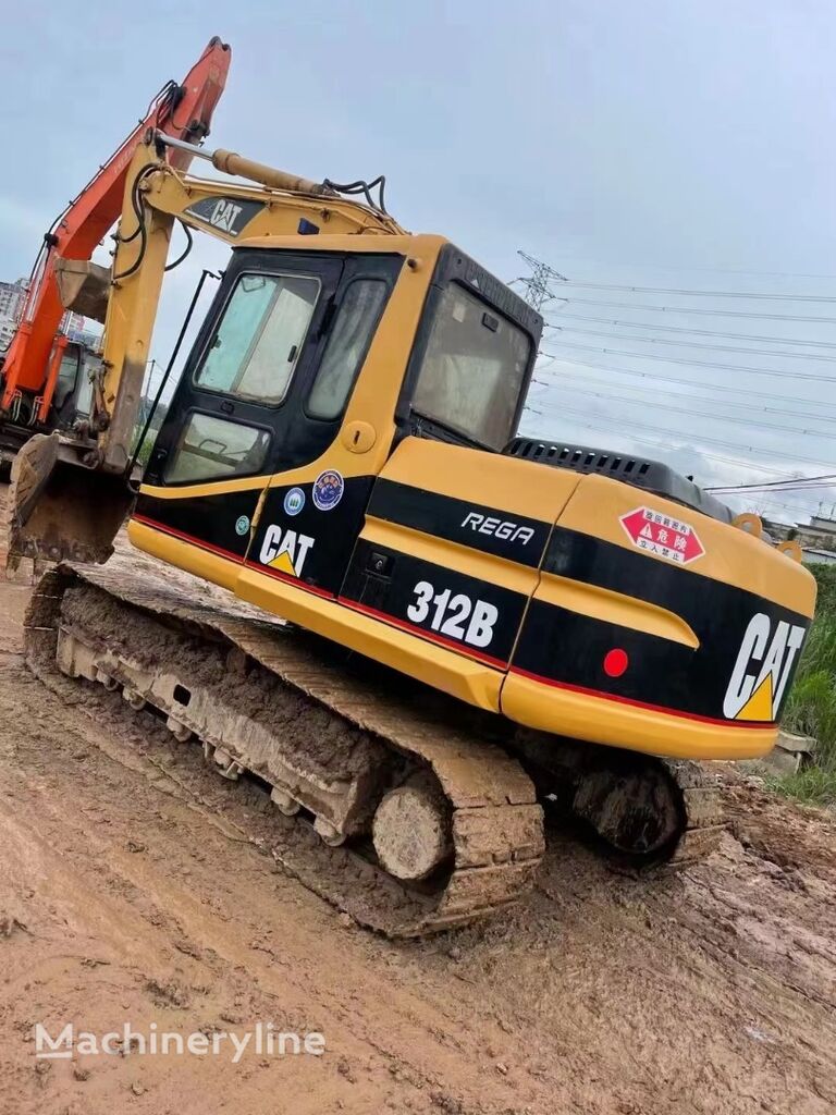 Caterpillar CAT 312B tracked excavator