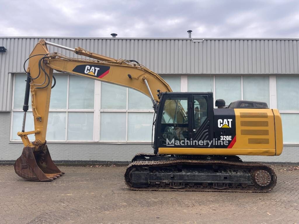 حفارة مجنزرة Caterpillar CAT 320 EL 2012 CE