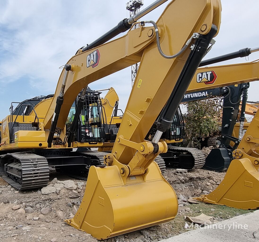 новый гусеничный экскаватор Caterpillar CAT 320GX