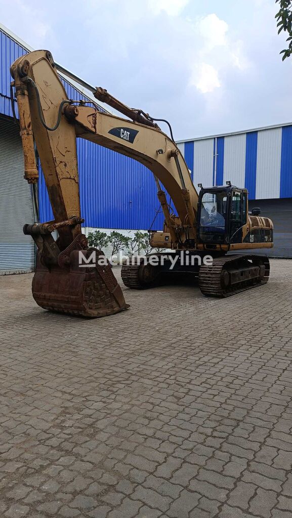 roomikekskavaator Caterpillar CAT 330C