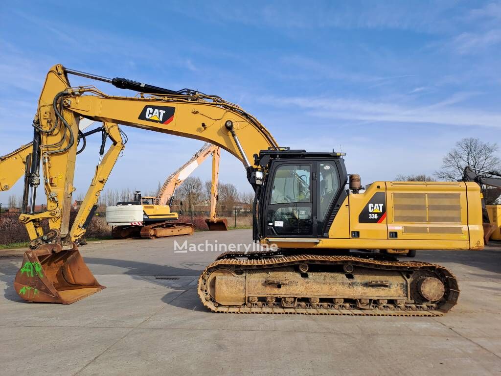 pelle sur chenilles Caterpillar CAT 336