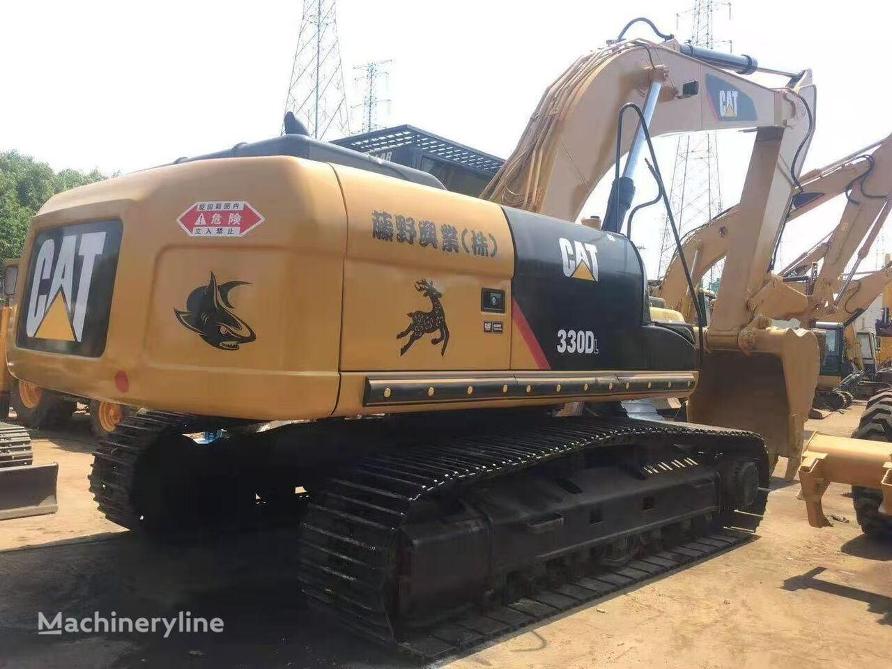 Caterpillar CAT330DL tracked excavator