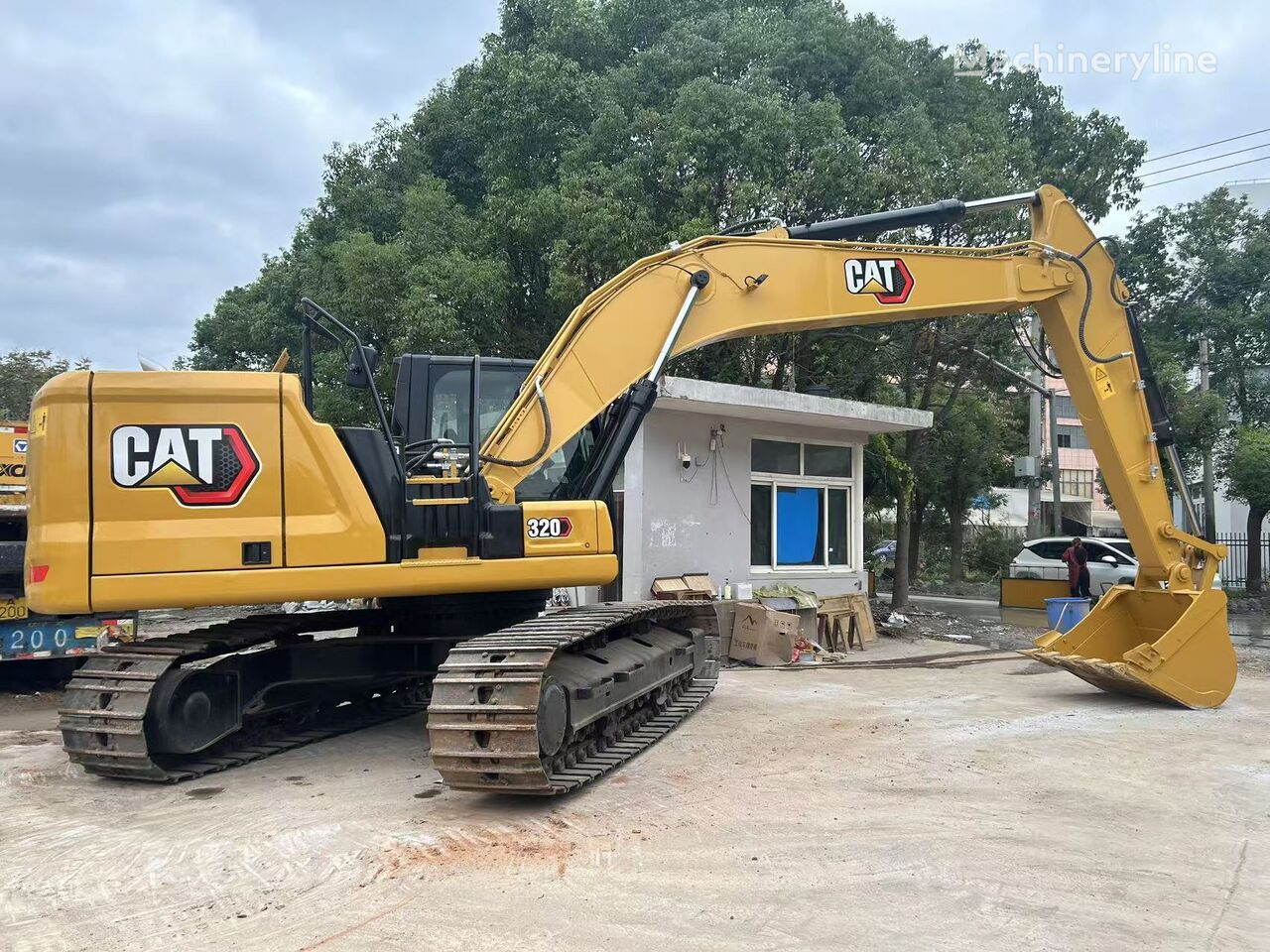 excavator dengan track Caterpillar New style 320 GC 6-cylinder engine