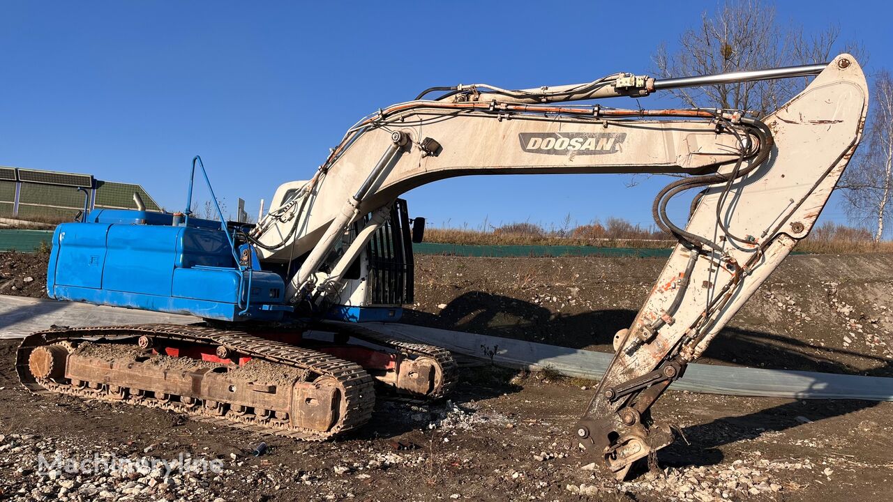 Doosan 255LC tracked excavator